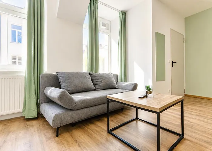 Near Westbahnhof 2 Cozy Studios, Barrier-free וינה